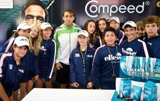 Baghdatis se da una charla con varios niños en la Caja Mágica baghdatis_mutua_madrid_open_compeed