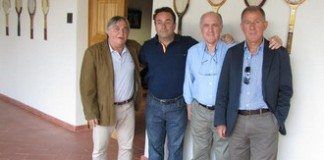 Éxito de la Exposición de Raquetas con Historia expo raquetas visitantes