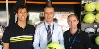 HEAD, pelota y encordador oficial del Valencia Open Instantánea que muestra un momento del acuerdo de HEAD como pelota y encordador oficial del Valencia ATP Open 500 por dos años 2015 y 2016