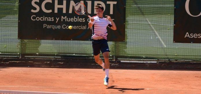 Martinez Porter en el Torneo de Tenis de Getxo