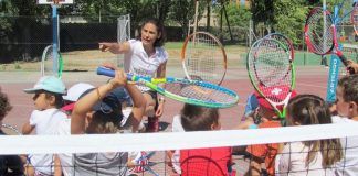 El Open Castilla y León acercando el tenis a los más pequeños Open Castilla y León Clinics