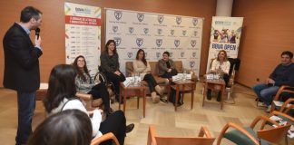 Jornada “Mujer y Deporte: El futuro del deporte” en el BBVA Open Ciudad de Valencia jornada "Mujer y deporte: el futuro del deporte" en BBVA Open Ciudad de Valencia