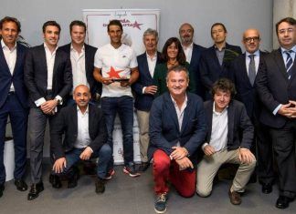 Rafael Nadal recibió el Premio María de Villota en el Mutua Madrid Open Rafael Nadal recibe el premio especial María de Villota
