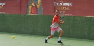 Denis Yevseyev vence a Barranco en el primer partido de la fase final del Open Cruzcampo Denis Yevseyev open cruzcampo