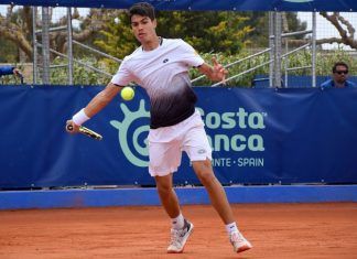 Carlos Alcaraz debutará en el circuito ATP en el Trofeo Conde Godó Carlos Alcaraz