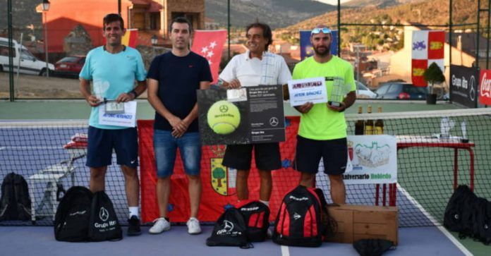 San Román gana el Torneo 25 Aniversario de Robledo de Chavela
