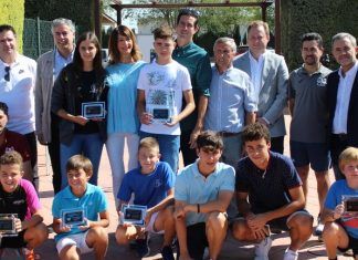 Guillermo García López entregó los premios de su torneo a beneficio de los niños con cáncer GUILLERMO ENTREGO LOS PREMIOS DEL TORNEO A BENEFICIO DE LOS NIÑOS CON CANCER