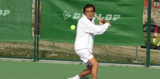 San Román gana el cuarto Torneo de Tenis Histórico Robledo de Chavela Gerardo San Román venció en la cuarta edición del Torneo de Tenis Histórico Robledo de Chavela