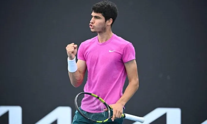 Carlos Alcaraz recibe una invitación para participar en el Barcelona Open Banc Sabadell