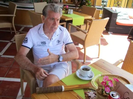 Manolo Santana