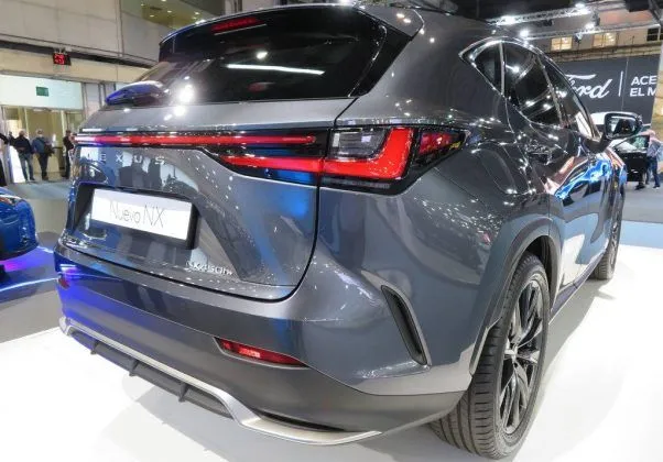 Lexus NX 450h+ protagonista en la Copa Davis