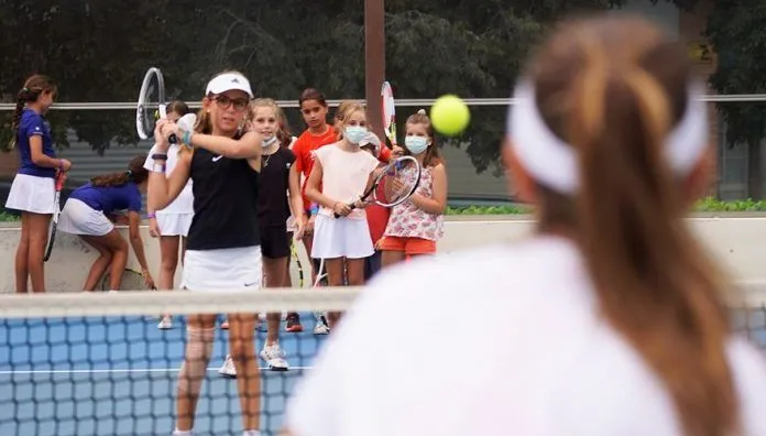 BBVA Open internacional de Valencia permitirá jugar al tenis en la plaza del ayuntamiento e impartirá talleres de sostenibilidad