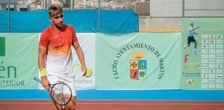 Dani Mérida se vuelve a meter entre los cuatro mejores de un ITF sobre la pista rápida de Martos Dani Mérida ITF M25 Martos