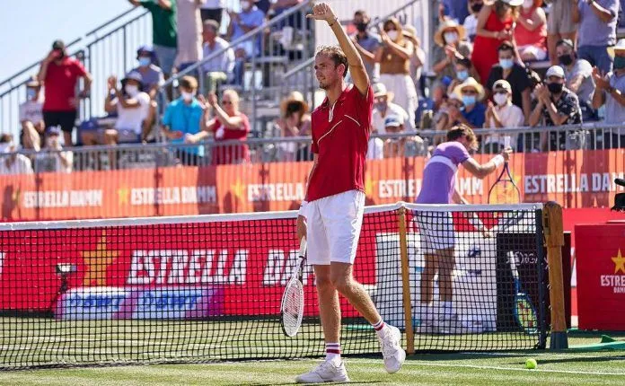 Medvedev defenderá el título en el Mallorca Championship