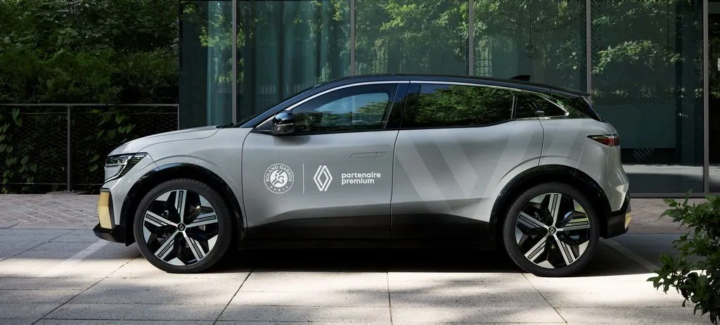  Megane E-Tech eléctrico