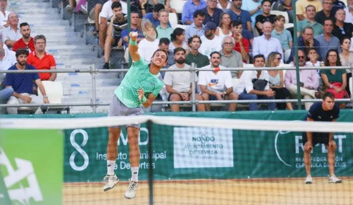 Carballés a semifinales en Copa Sevilla
