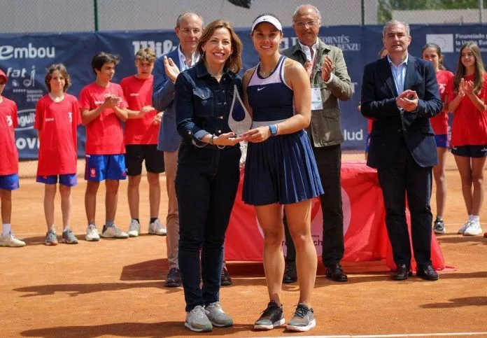 Chueca y VictoriaTomova, campeona I Open Ibercaja Ciudad de Zaragoza (Foto David Pastor @phastorelli) Chueca y VictoriaTomova, campeona I Open Ibercaja Ciudad de Zaragoza