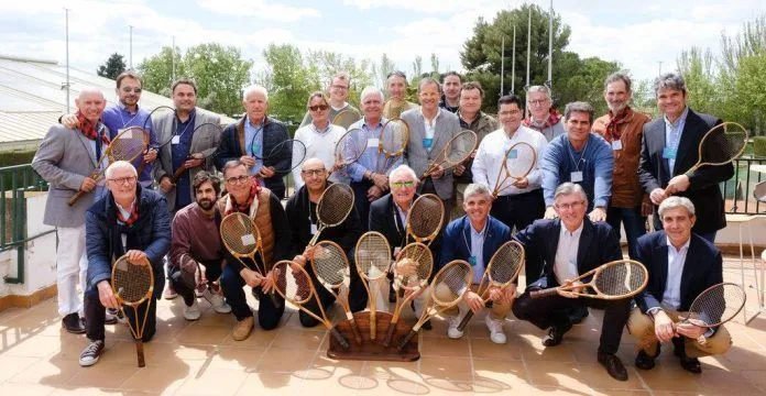 Congreso de Coleccionistas de Tenis en el Real Zaragoza Club de Tenis
