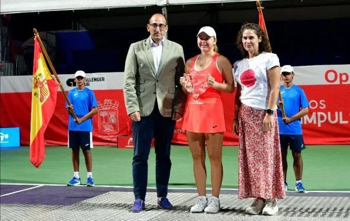 La rusa Maria Bondarenko, campeona del Open Castilla y León Villa de El Espinar