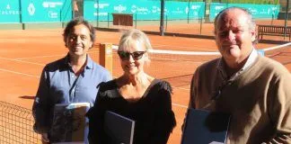 Goyo Ybort entregó al R.C.T. Betis los libros de prensa de la 60ª Copa Sevilla El ATP Challenger Copa Sevilla presenta su dosier de prensa