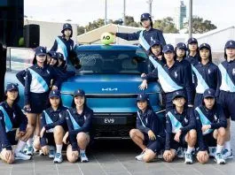 Debut del inédito y gran SUV eléctrico que ya recibió Rafa Nadal Recogepelotas Open Australia con KIA EV9 SUV Eléctrico