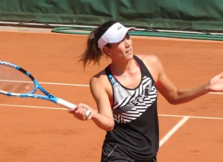 Garbiñe Muguruza cuelga la raqueta 15 años después de su primer título internacional Garbiñe Muguruza en Roland Garros