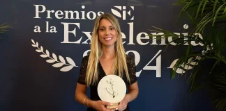 La Rafa Nadal Academy by Movistar recibe el Premio SIE a la Excelencia Maribel Nadal con el Premio SIE a la Excelencia 2024