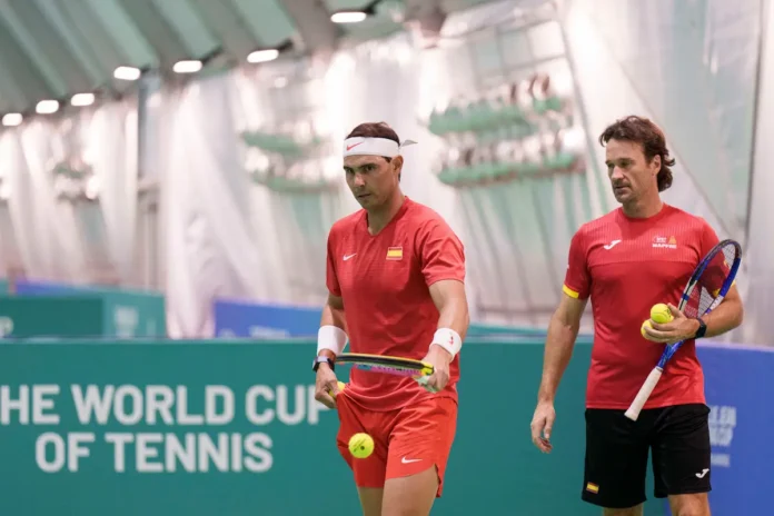 Rafael Nadal y la Selección Española MAPFRE se Preparan para la Final 8 de la Copa Davis en Málaga