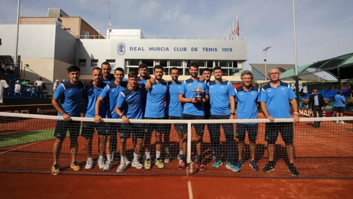 El equipo del Real Murcia Club de Tenis -Campeonato de España Absoluto por Equipos Masculinos
