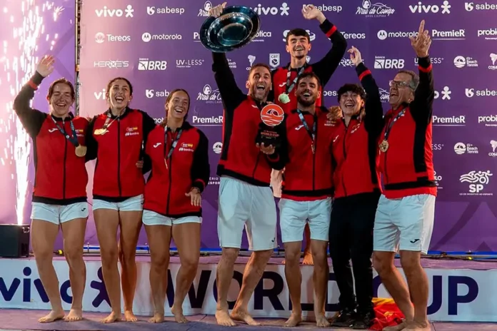 Selección Española de Tenis Playa campeona del mundo en Brasil