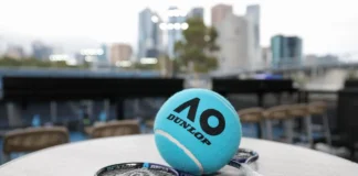 Dunlop ha lucido la renovación de la exitosa raqueta FX en el Open de Australia Dunlop FX 2026 Open de Australia