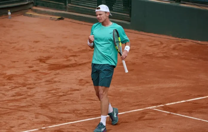 Jesper de Jong durante su partido de cuartos en Murcia