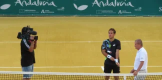 Vinteon supera los 500 partidos televisados y abre la temporada 2026 Cámara en retransmisión de un torneo ATP Challenger producido por Vinteon