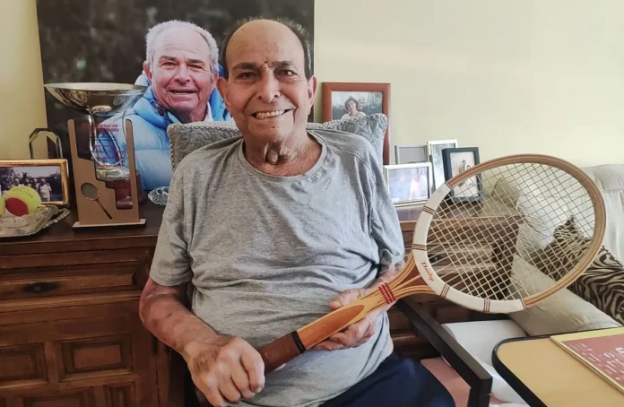 Antonio Martínez leyenda del tenis madrileño