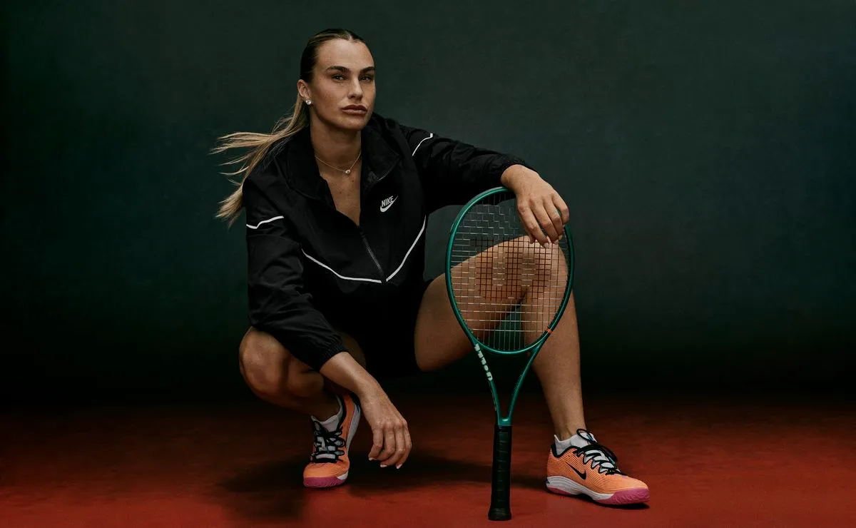 Aryna Sabalenka usando Wilson Blade v10