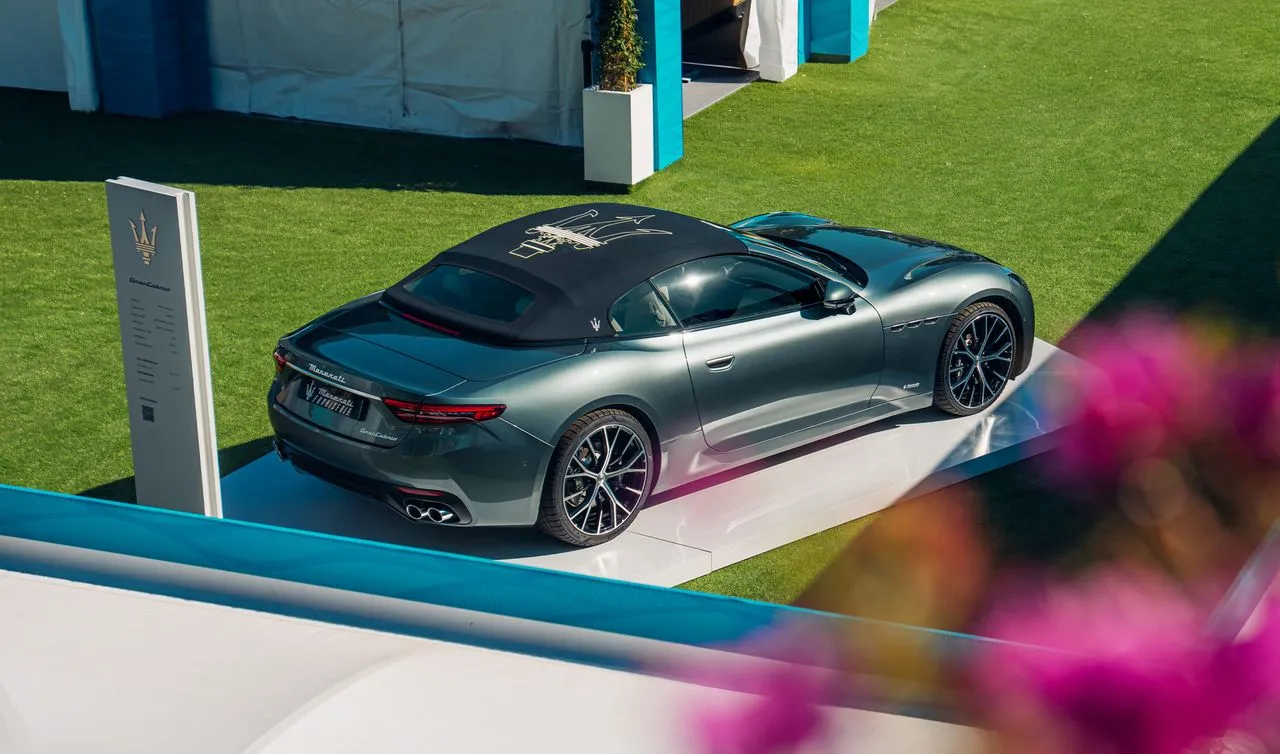 Maserati GranCabrio edición centenario tridente
