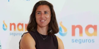 Sara Sorribes reivindica la salud mental: “Hubo semanas en las que no quería ni acercarme a una pista” Sara Sorribes durante la presentación del estudio sobre bienestar emocional y deporte impulsado por Nara Seguros