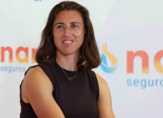 Sara Sorribes reivindica la salud mental: “Hubo semanas en las que no quería ni acercarme a una pista” Sara Sorribes durante la presentación del estudio sobre bienestar emocional y deporte impulsado por Nara Seguros