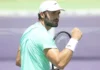 Alejandro Moro mantiene vivo al tenis español en El Espinar Alejandro Moro avanza a cuartos de final del Open Castilla y León Villa de El Espinar