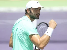 Alejandro Moro mantiene vivo al tenis español en El Espinar Alejandro Moro avanza a cuartos de final del Open Castilla y León Villa de El Espinar