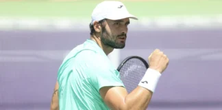 Alejandro Moro mantiene vivo al tenis español en El Espinar Alejandro Moro avanza a cuartos de final del Open Castilla y León Villa de El Espinar