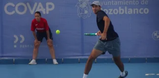 Chris Rodesch sobrevive a Crawford y confirma su candidatura al título en Pozoblanco Chris Rodesch golpea de derecha durante su partido de cuartos de final del Open Ciudad de Pozoblanco 2026.