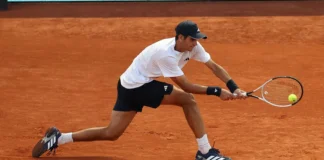 Ocho tenistas han logrado diez títulos en casa Rafa Jódar durante un partido de tenis en 2026