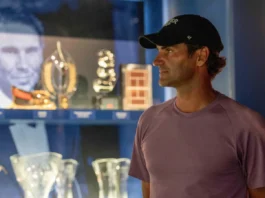 Roger Federer descubre el nuevo museo de Rafa Nadal Roger Federer visita el nuevo Rafa Nadal Museum en Mallorca