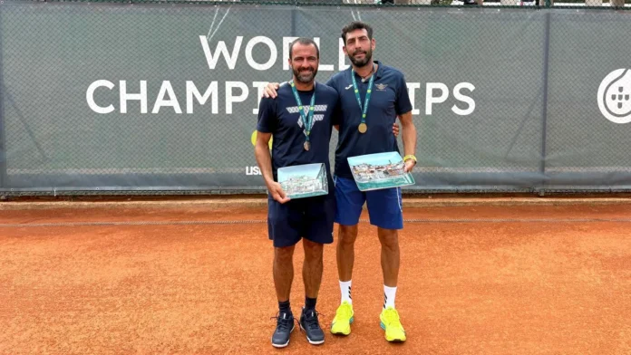 Javi Martínez y Pedro Nieto, protagonistas del Mundial Masters +45 Javi Martínez y Pedro Nieto tras la final del Mundial Masters +45 en Lisboa