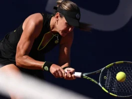 Andrea Lázaro avanza a cuartos y mantiene viva la esperanza española en Valencia Andrea Lázaro durante su participación en el BBVA Open Internacional de Valencia 2026.