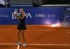 Clara Burel frena el sueño de Alicia Herrero en la final del BBVA Open Valencia Clara Burel alza el trofeo de campeona del BBVA Open Internacional de Valencia.