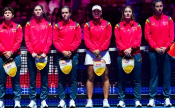 España cae ante Chequia, pero recupera su sitio entre las grandes de la BJK Cup España en las semifinales de la Billie Jean King Cup 2026 ante Chequia