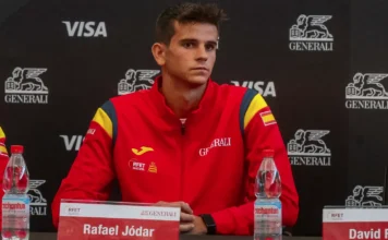 Rafa Jódar descubre su valentía en su salto a la élite del tenis Rafa Jódar antes de su debut con España en la Copa Davis 2026