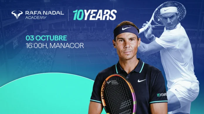 Rafa Nadal durante su regreso a las pistas en la Rafa Nadal Academy de Manacor